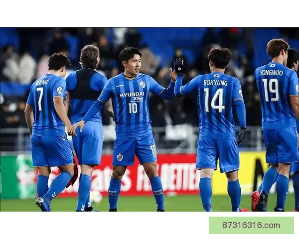 亚冠焦点对决铂斯光荣迎战蔚山现代胜负悬念解析战术看点前瞻分析