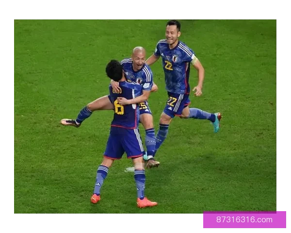 克罗地亚对阵日本比分揭晓顽强对决点燃世界杯赛场激战引爆球迷热情