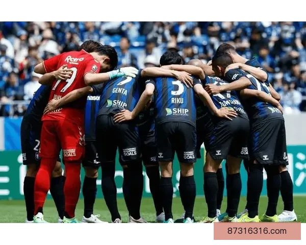 全北vs布焦点对决赛前走势分析与关键胜负手前瞻阵容状态战术博弈