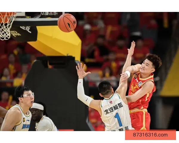 CBA常规赛北京男篮迎战福建队攻防对决看点十足引人关注全场焦点之战